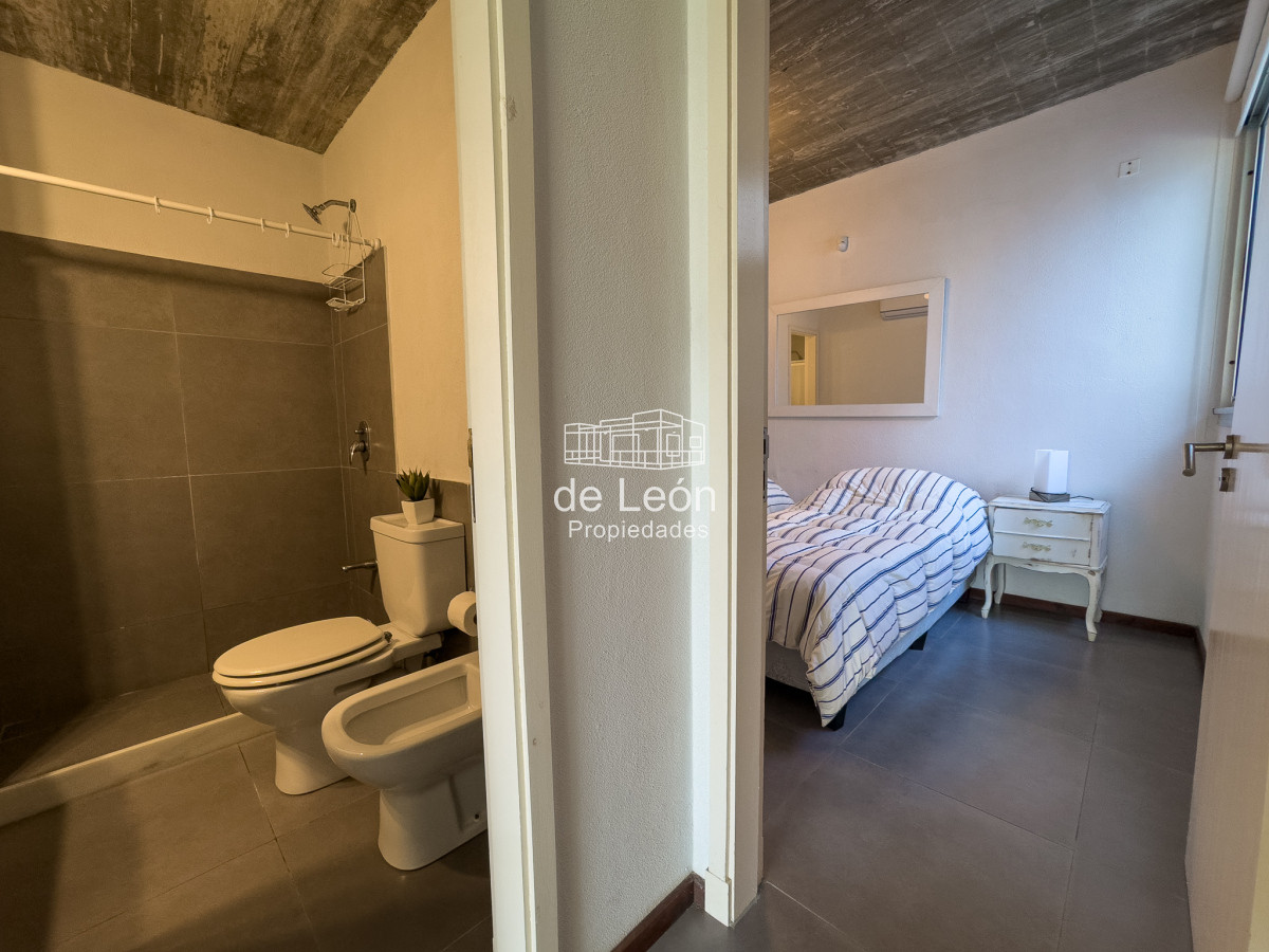 Apartamento ID.15285 - Alquiler apartamento en Manantiales 3 dormitorios 