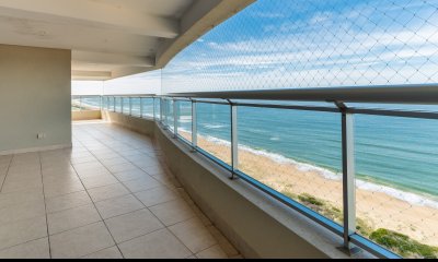 Venta apartamento semipiso 4 dormitorios en suite Playa Brava , Punta del Este