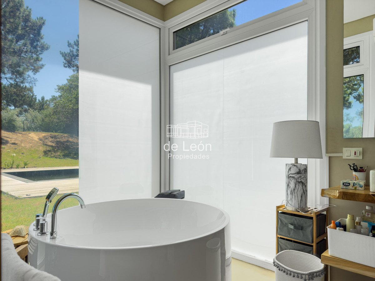 Casa ID.15062 - Venta casa 4 dormitorios en exclusivo Barrio Privado Laguna Escondida,  Jose Ignacio