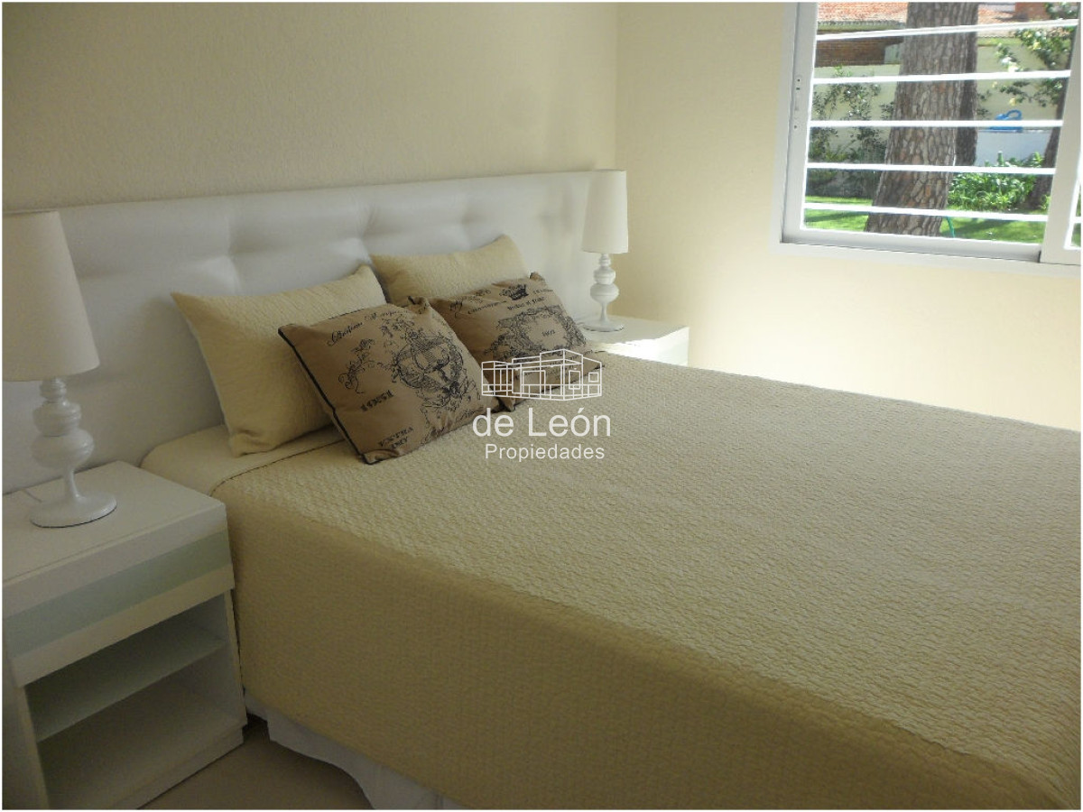 Casa ID.15004 - Casa a la venta de 4 dormitorios en Playa Mansa