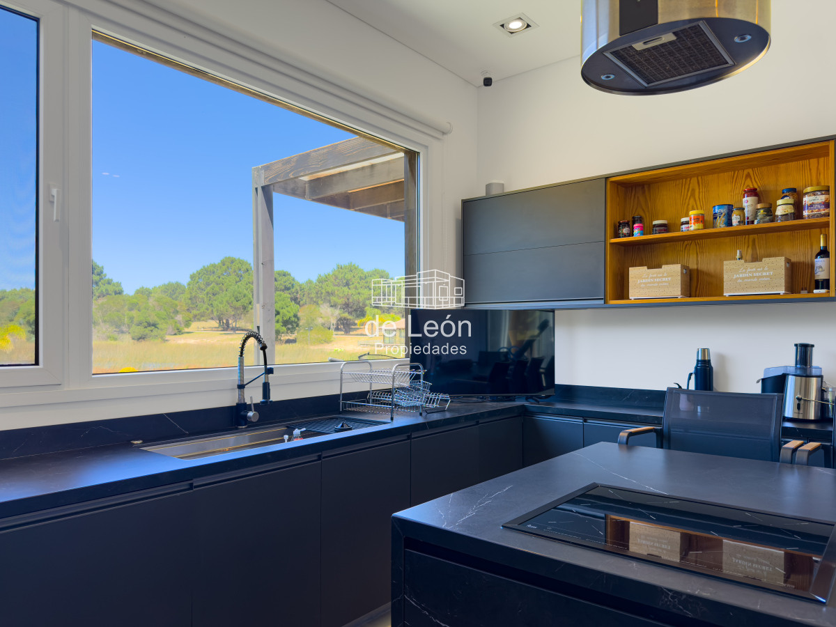 Casa ID.15062 - Venta casa 4 dormitorios en exclusivo Barrio Privado Laguna Escondida,  Jose Ignacio
