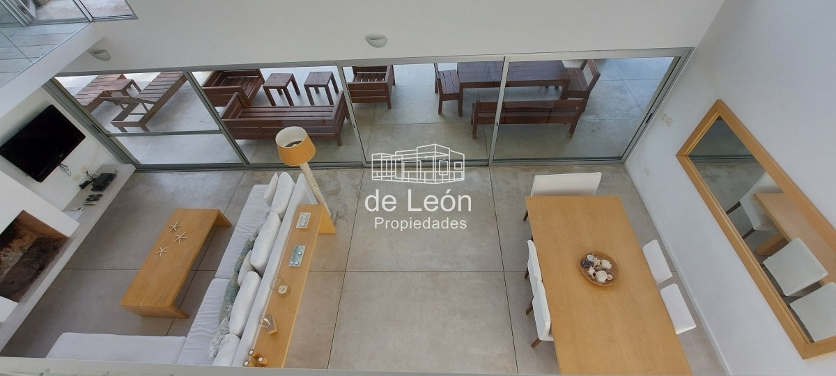 Casa ID.14910 - Venta casa en Laguna Blanca, Manantiales 4 dormitorios 