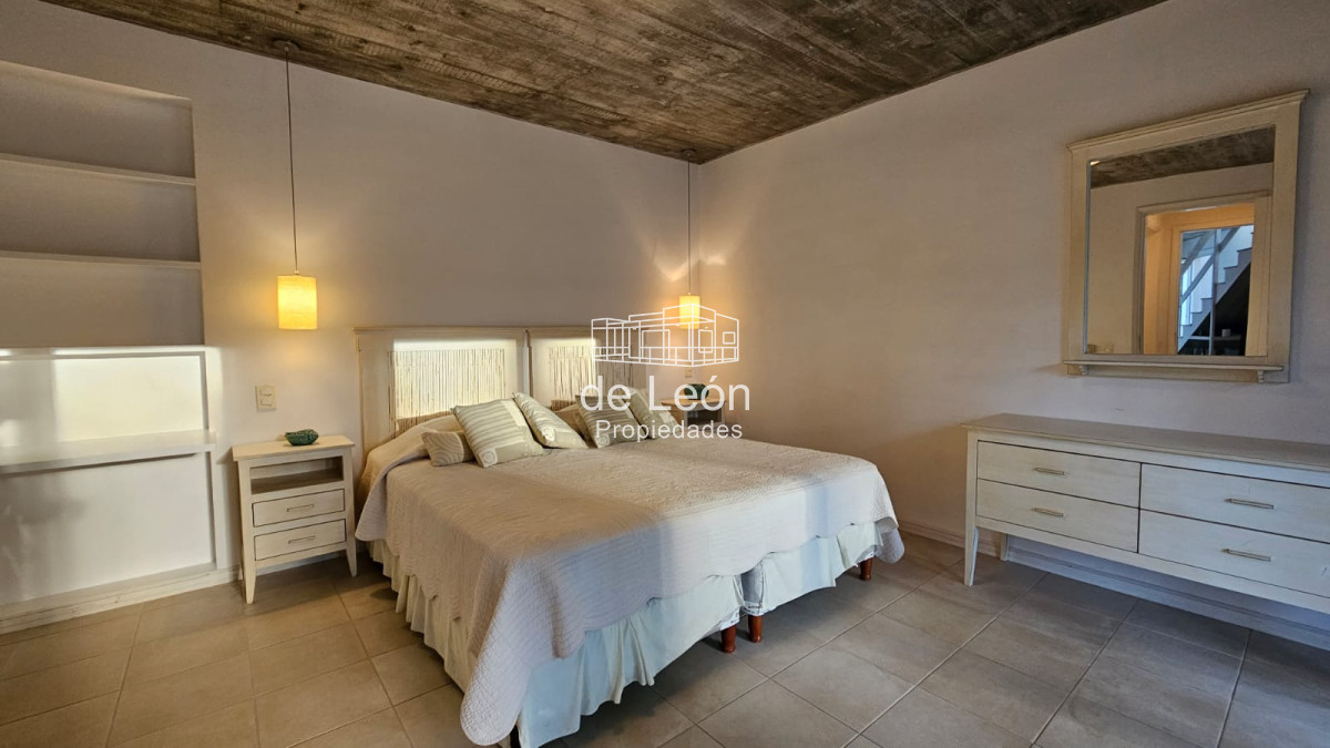 Casa ID.14913 - Alquiler casa 5 dormitorios en Laguna Blanca, Manantiales