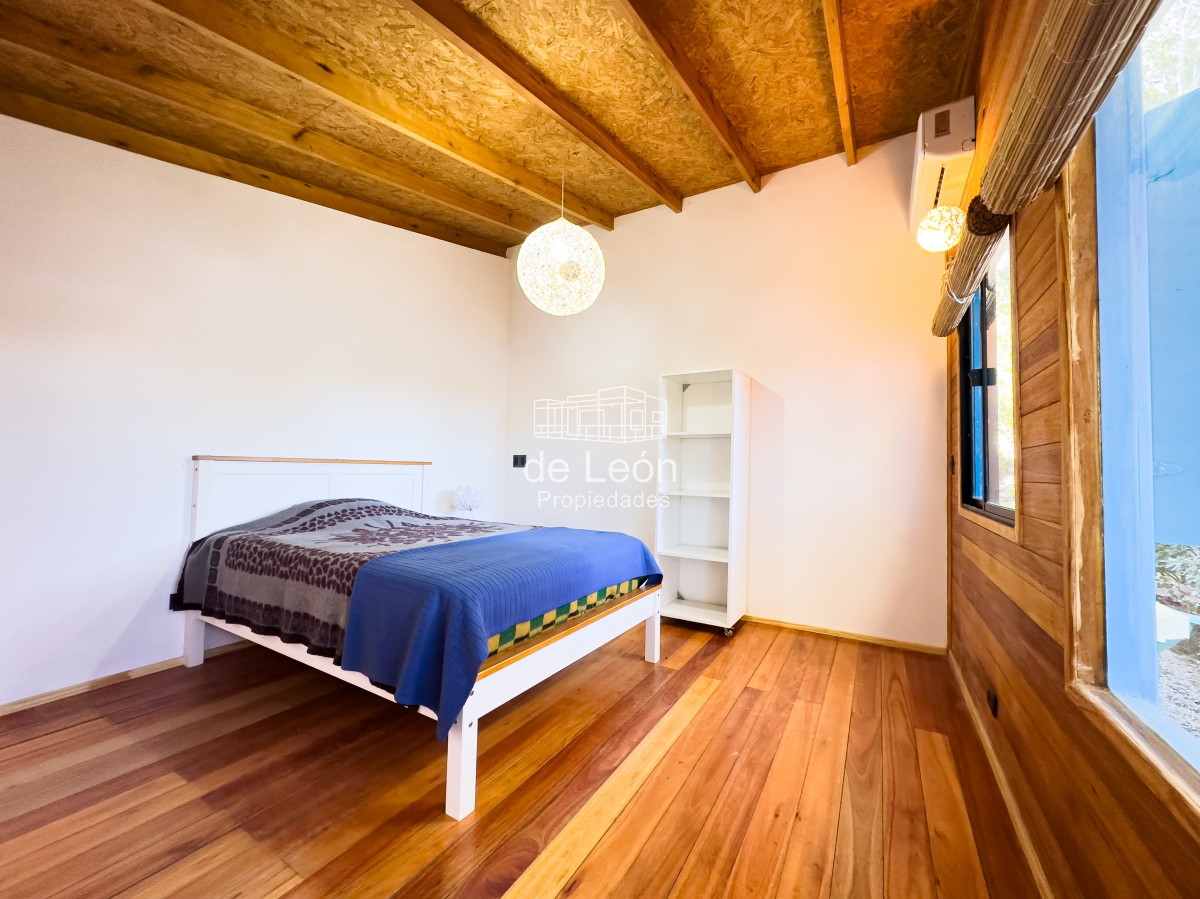 Casa ID.14917 - Alquiler  casa  en Manantiales,  3 dormitorios con piscina climatizada 