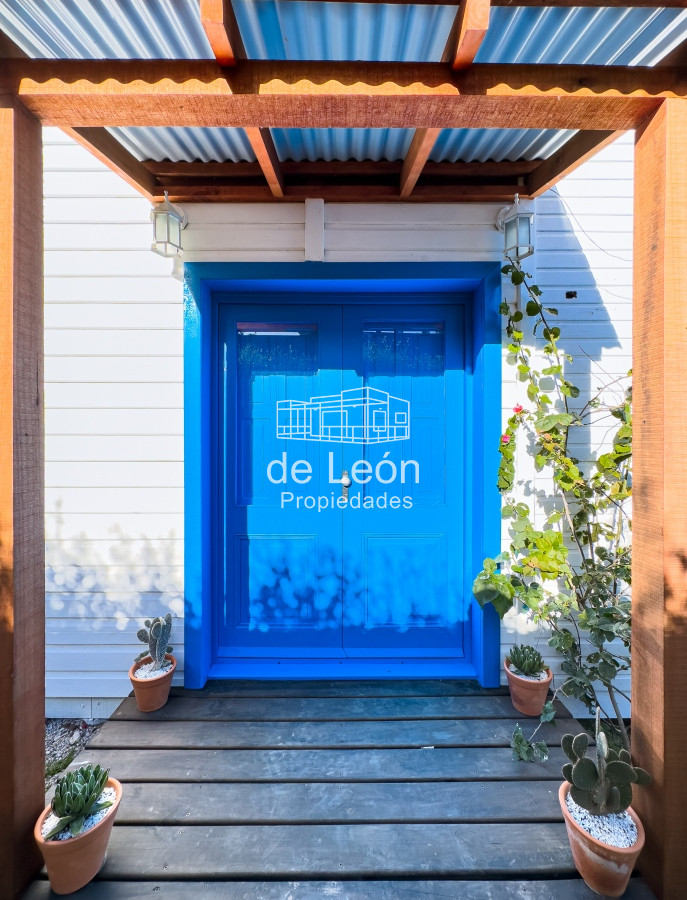 Casa ID.14917 - Alquiler  casa  en Manantiales,  3 dormitorios con piscina climatizada 
