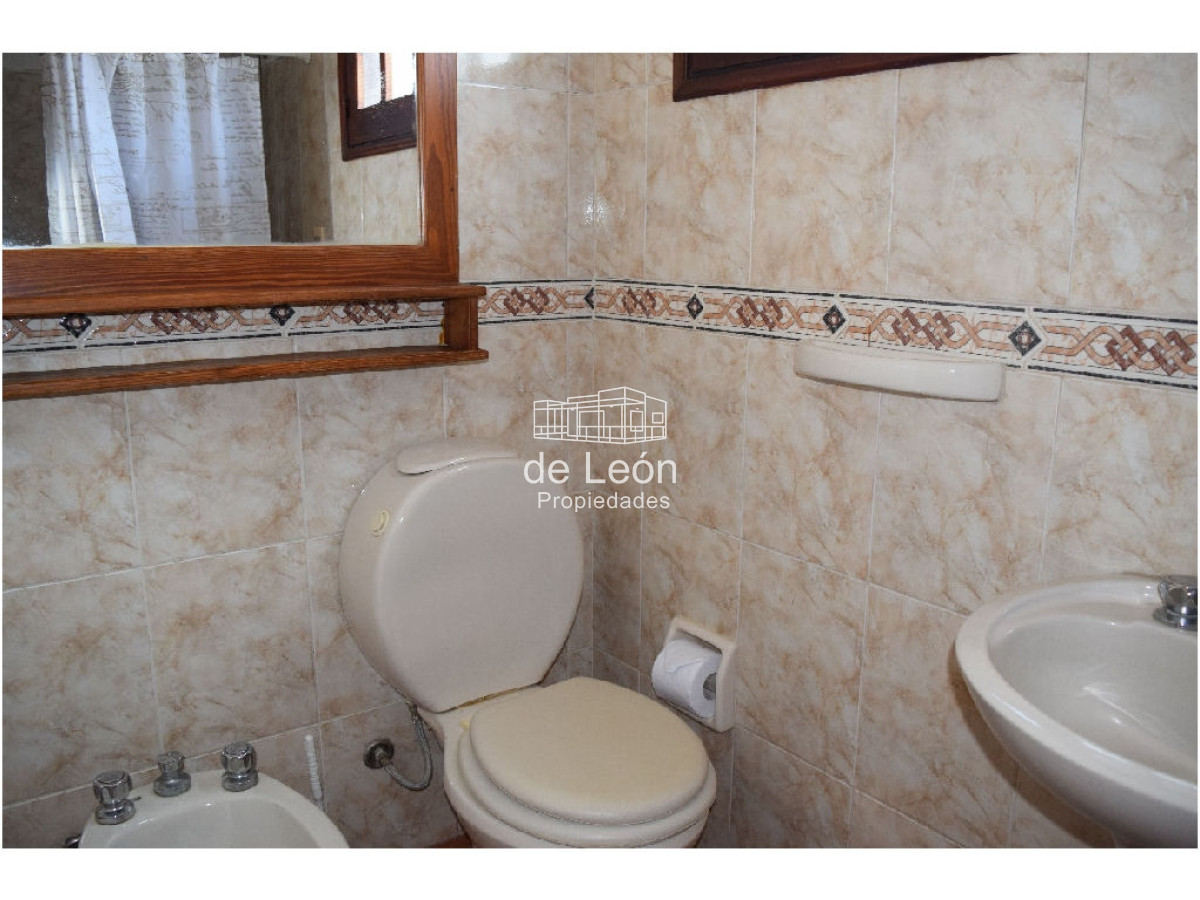 Casa ID.15281 - Alquiler casa en Manantiales 3 dormitorios 