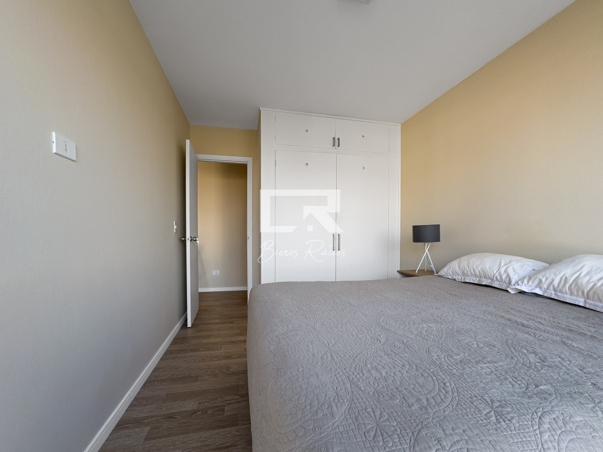 Apartamento ID.170 - Venta apartamento en Playa Mansa 1 dormitorio reciclado