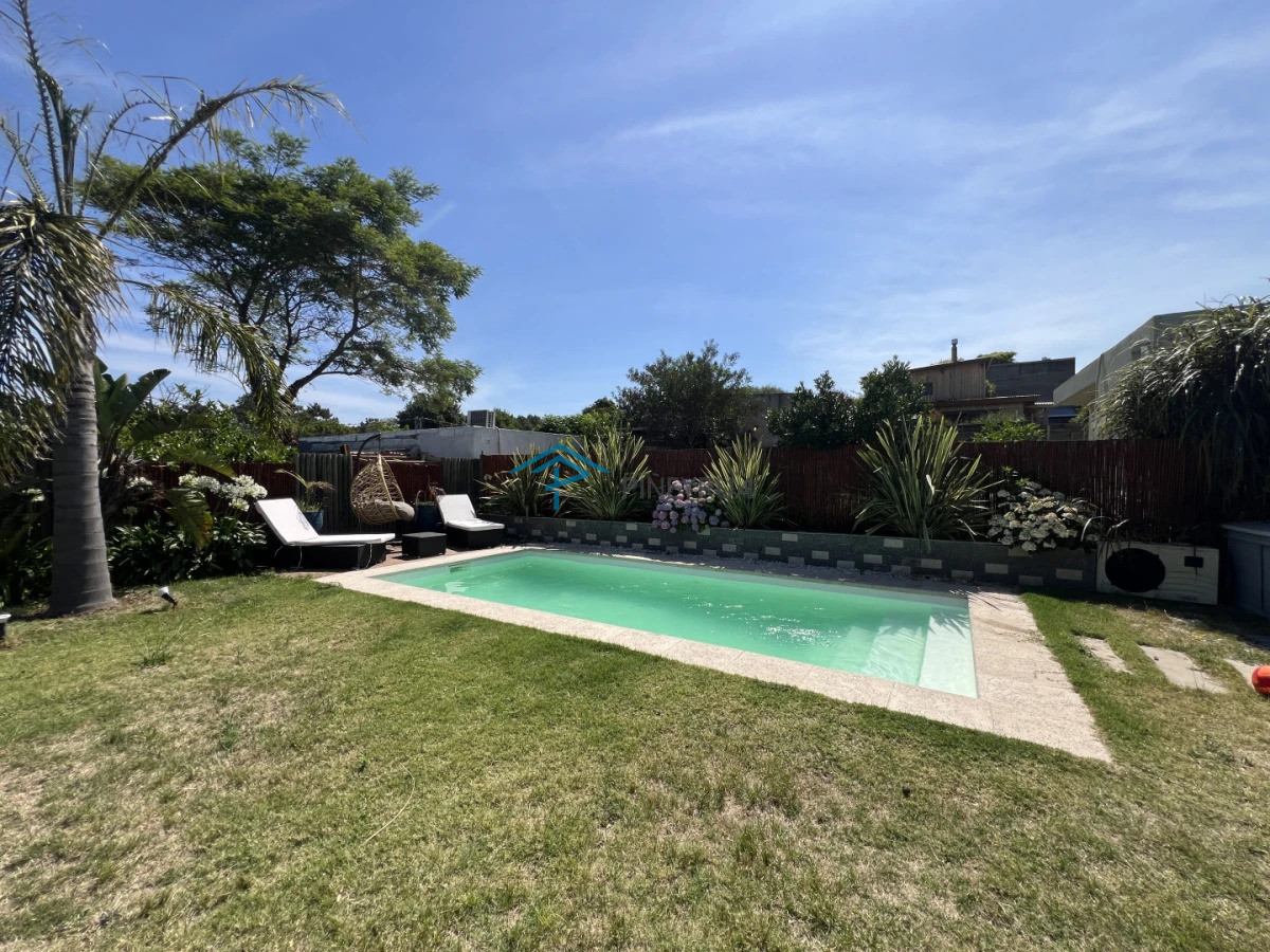 Venta casa 3 dormitorios en Manantiales