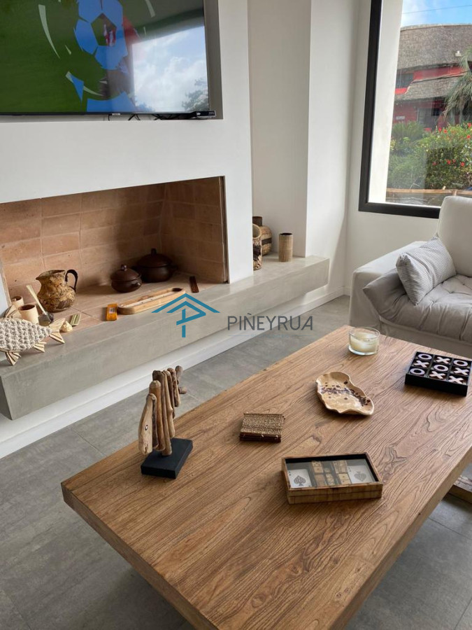 Venta y alquiler casa 4 dormitorios en Manantiales 