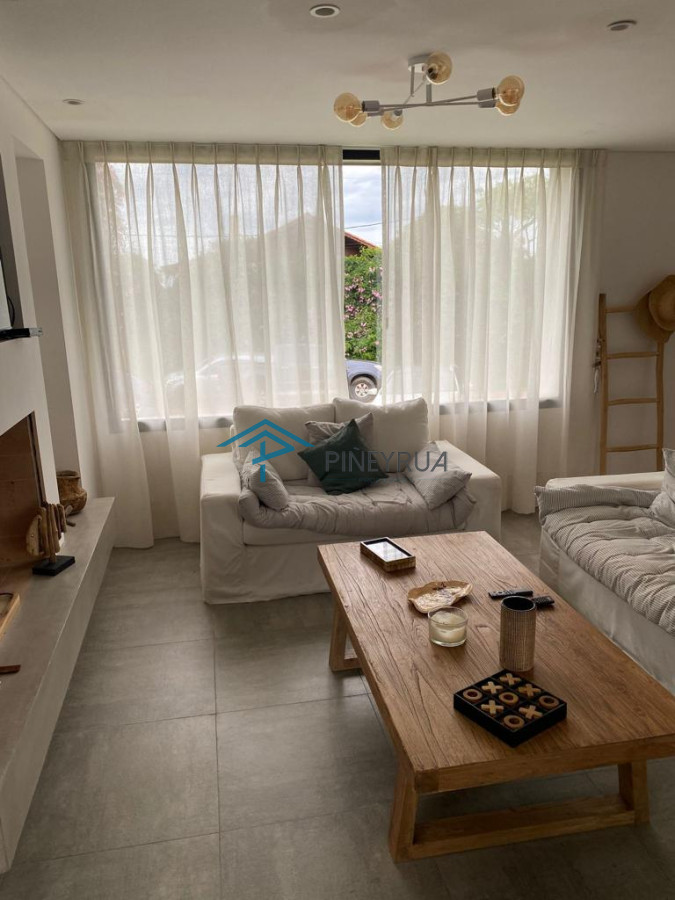 Venta y alquiler casa 4 dormitorios en Manantiales 