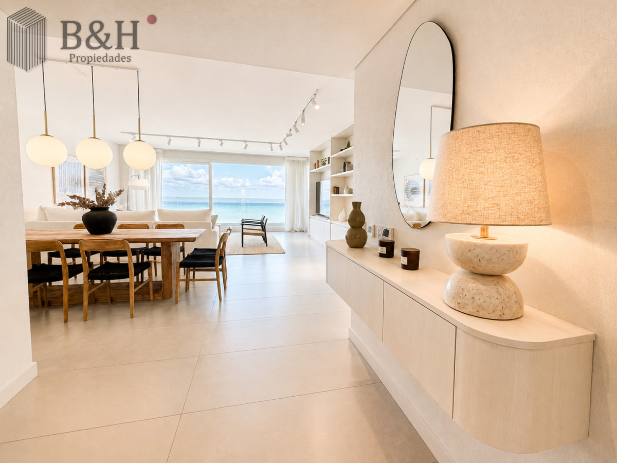 Apartamento ID.7224 - Apartamento en venta de 4 dormitorios  en suite en Le Parc III, Playa Brava Punta del Este.