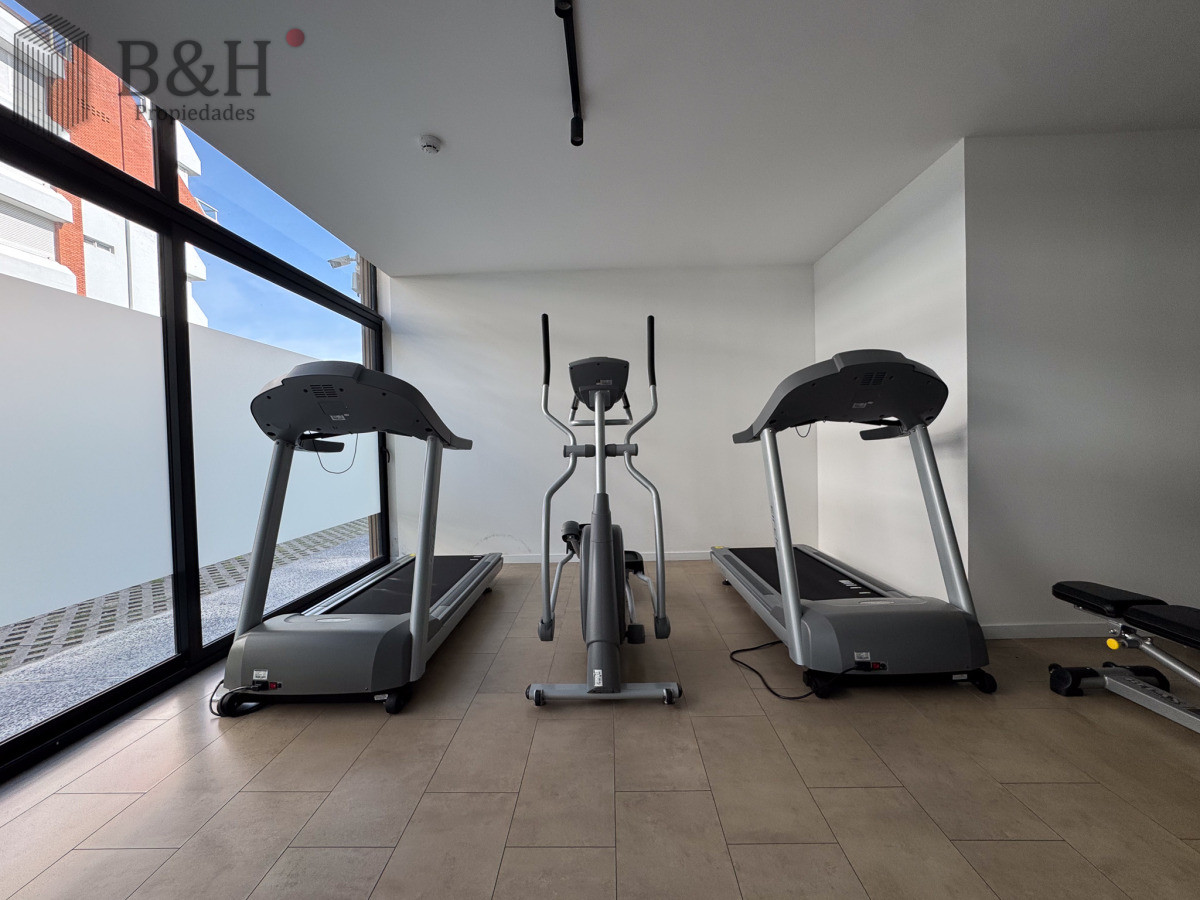 Apartamento ID.917 - Venta apartamento 2 dormitorios en Playa Mansa, Punta del Este 