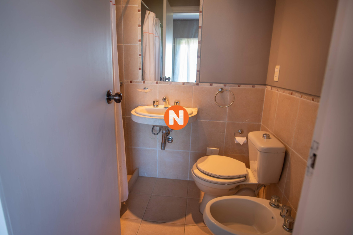 Casa Ref.219923 - Hermosa casa frente al mar en Punta Piedras