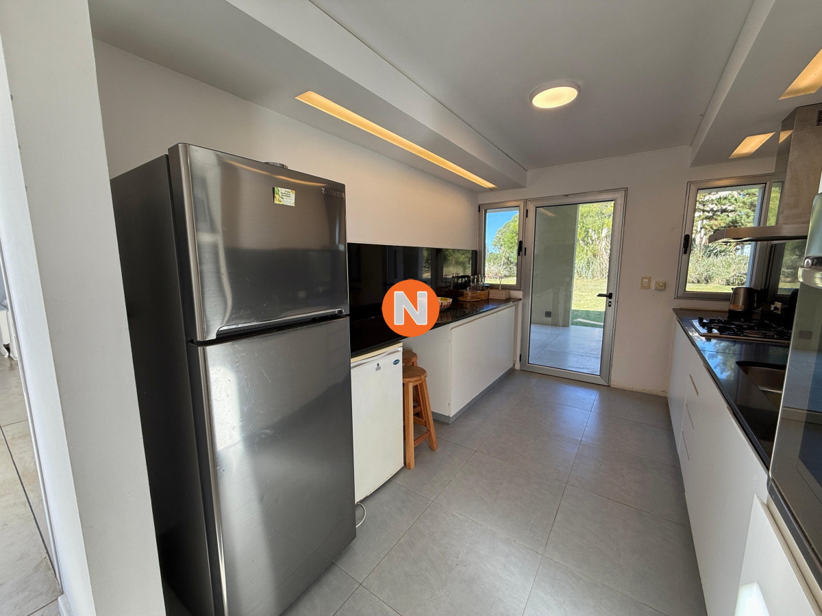 Casa Ref.217025 - Venta casa en Laguna Blanca, Manantiales 
