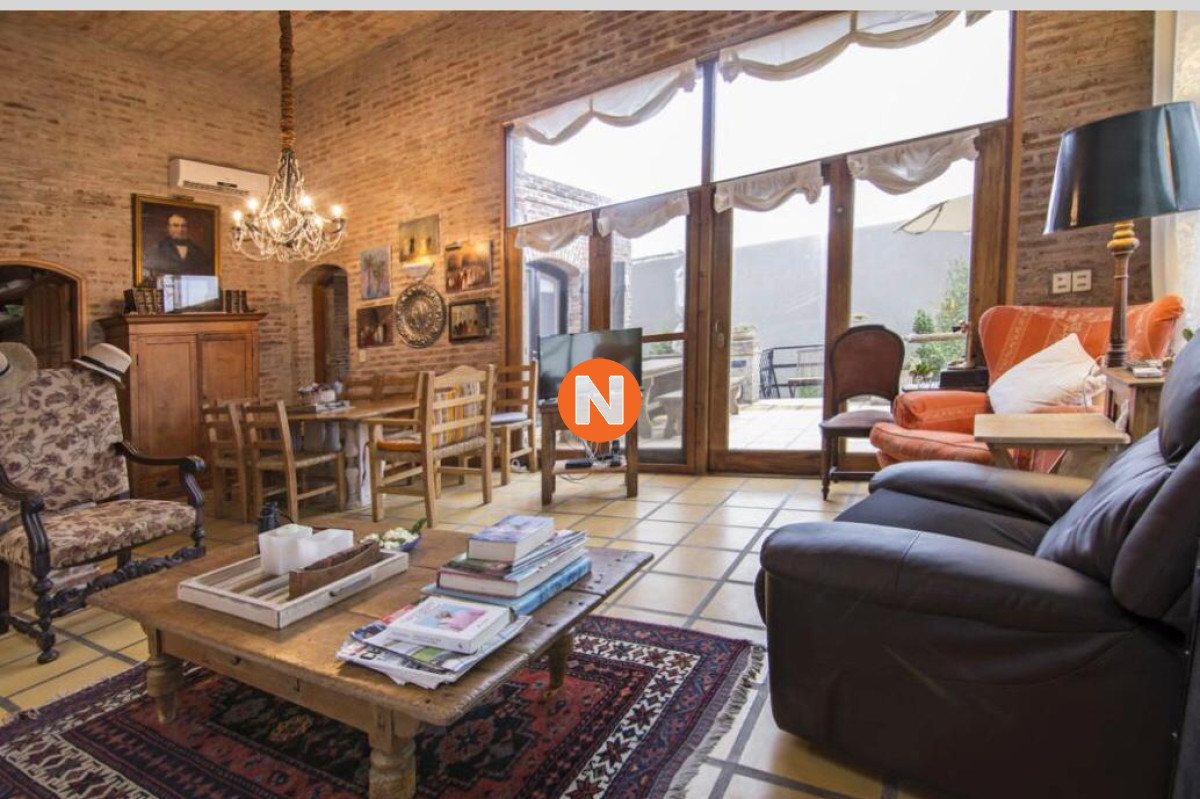 Casa Ref.219407 - Excelente Casa en Manantiales, 4 dormitorios *