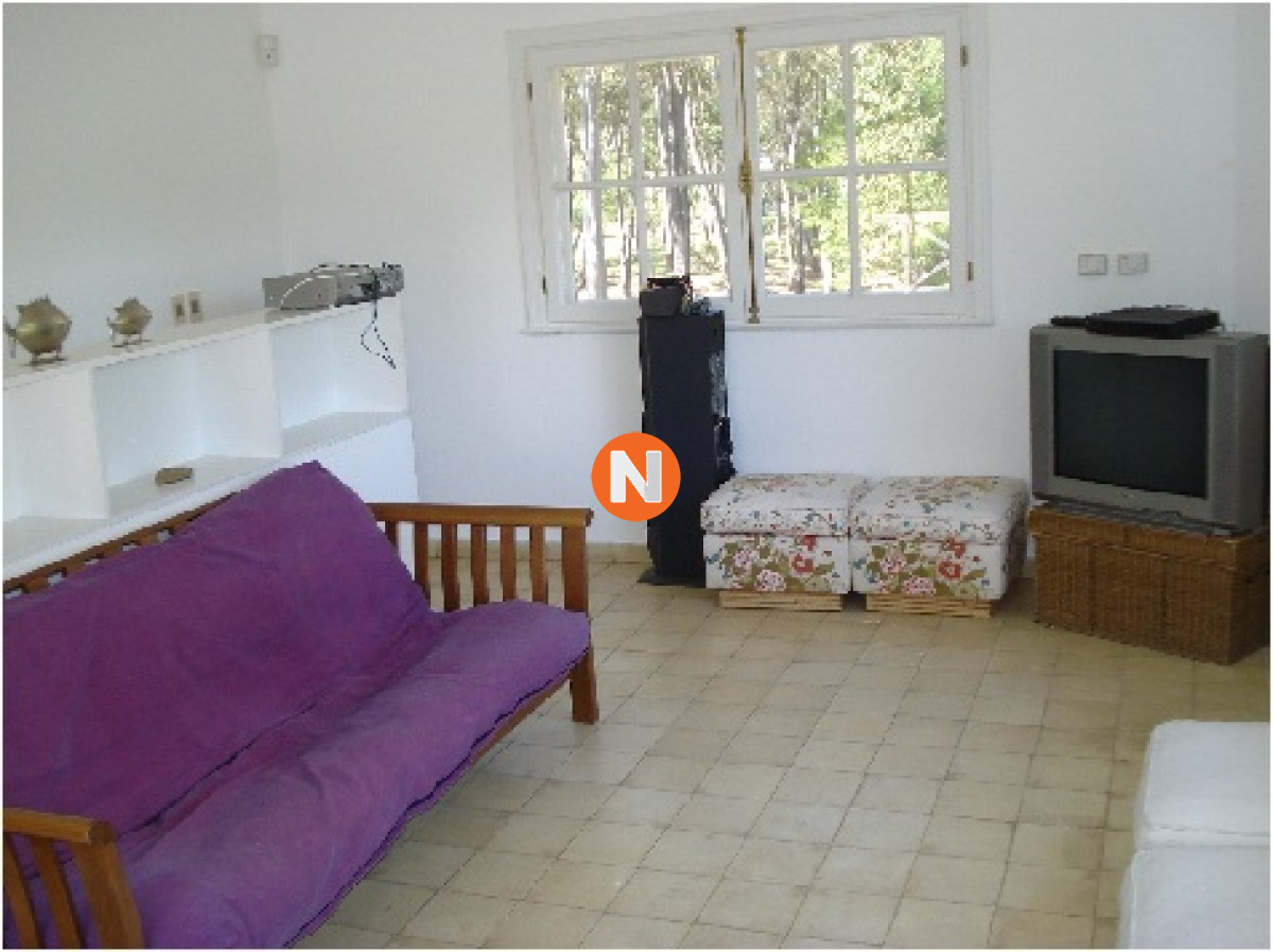 Casa Ref.217022 - Hermosa y moderna casa en Laguna Blanca
