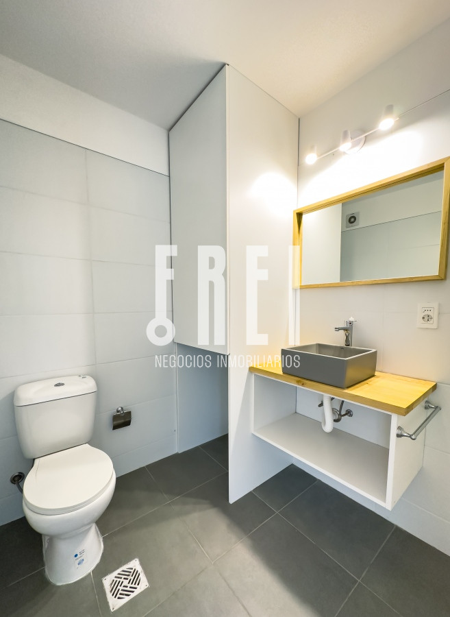 Apartamento ID.284 - Venta apartamento 1 dormitorio reciclado en Playa Mansa, Punta del Este