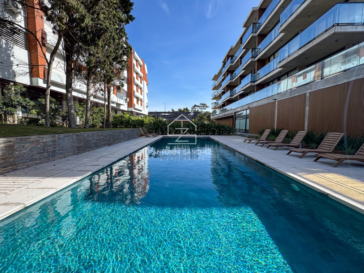 Apartamento ID.955 - Venta apartamento 2 dormitorios en Playa Mansa, Punta del Este 