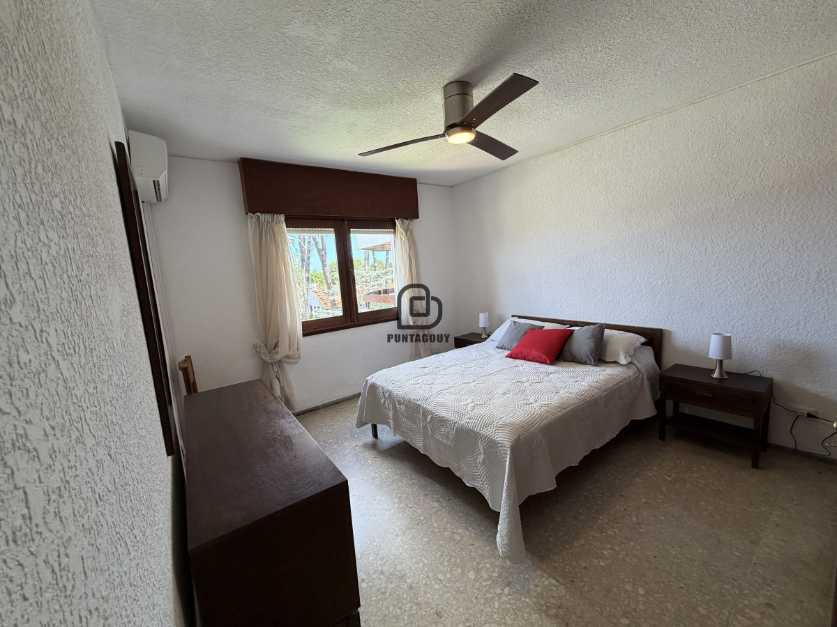 Apartamento ID.1831 - Apartamento  2 dormitorios en Playa Mansa, Punta del Este 