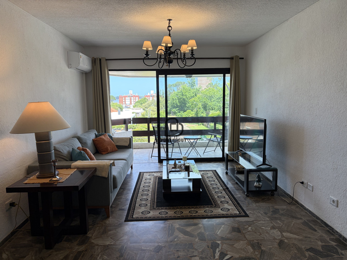 Apartamento ID.1831 - Apartamento  2 dormitorios en Playa Mansa, Punta del Este 