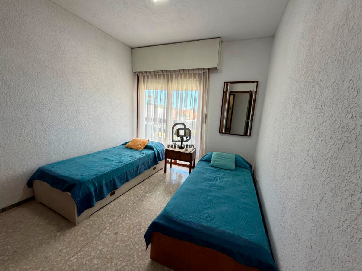 Apartamento ID.1831 - Apartamento  2 dormitorios en Playa Mansa, Punta del Este 