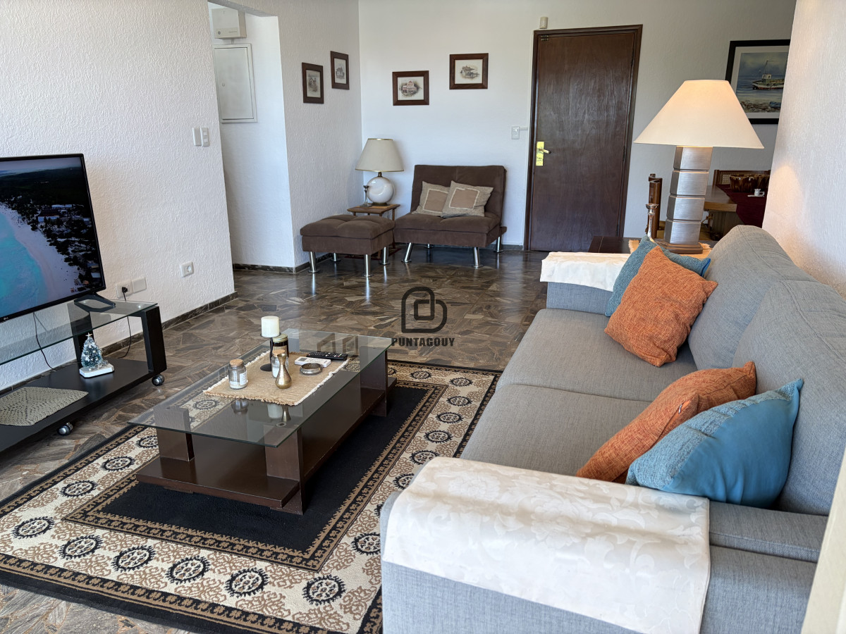 Apartamento ID.1831 - Apartamento  2 dormitorios en Playa Mansa, Punta del Este 