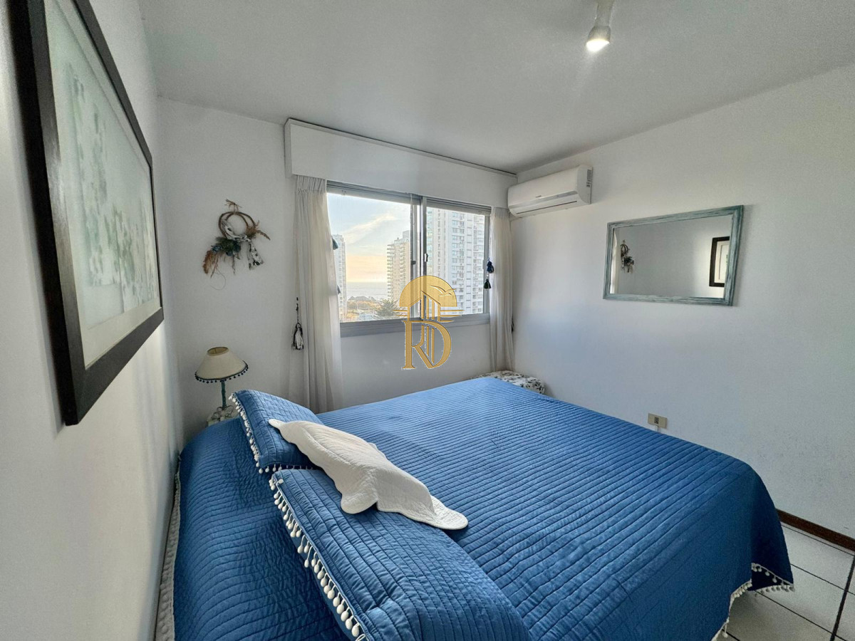 Venta apartamento 2 dormitorios en Playa Mansa, Punta del Este -id-759-9