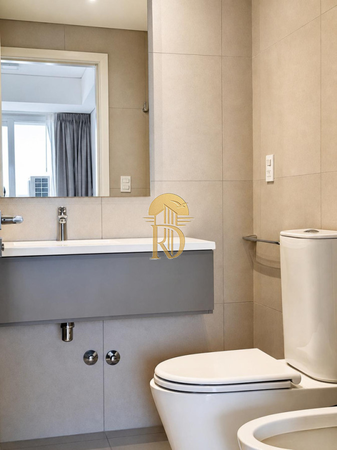 Apartamento en venta de 4 dormitorios  en suite en Le Parc III, Playa Brava Punta del Este. -id-809-19