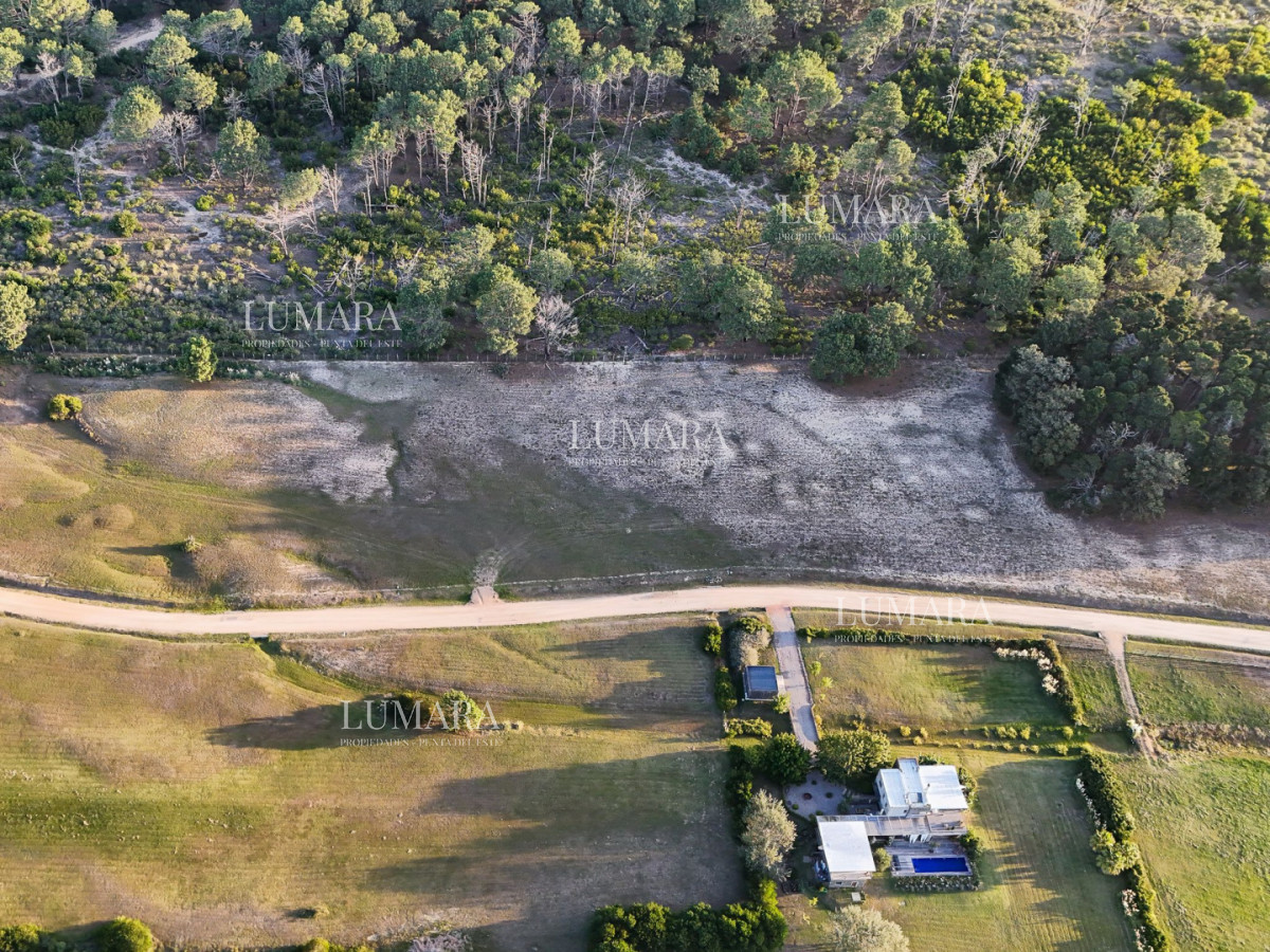 Terreno ID.3098 - Terreno a la venta en Manantiales , Barrio Privado Laguna Estate