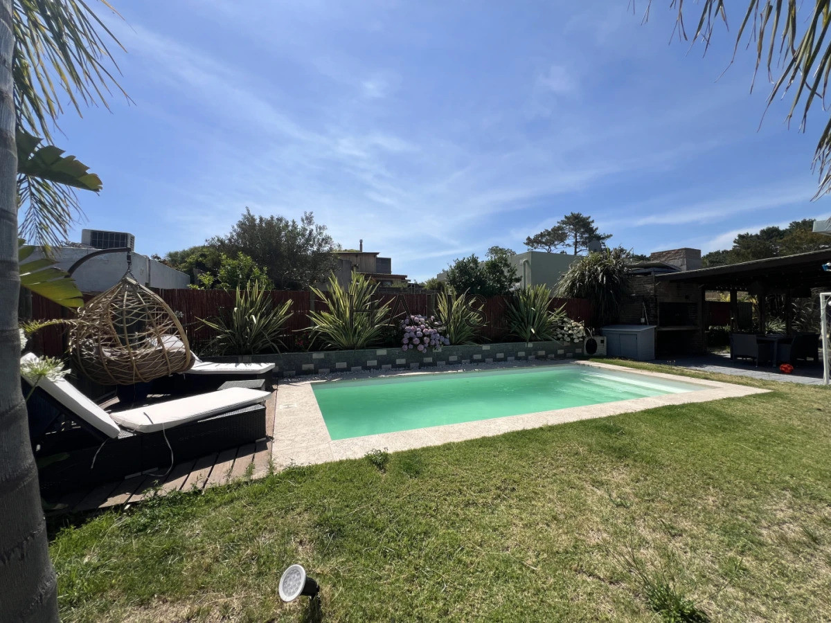 Casa ID.723 - Venta casa 3 dormitorios en Manantiales