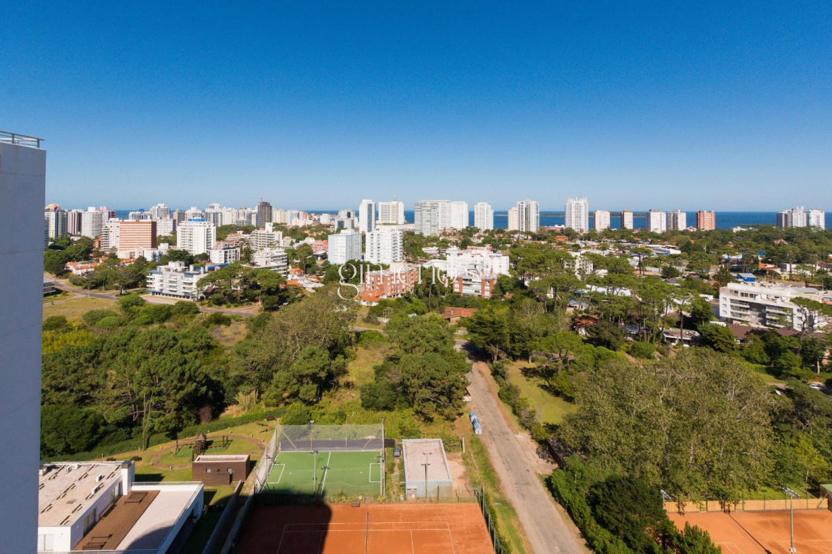 Apartamento ID.168 - Alquiler Penthouse sobre Roosevelt 2 dormitorios parrillero