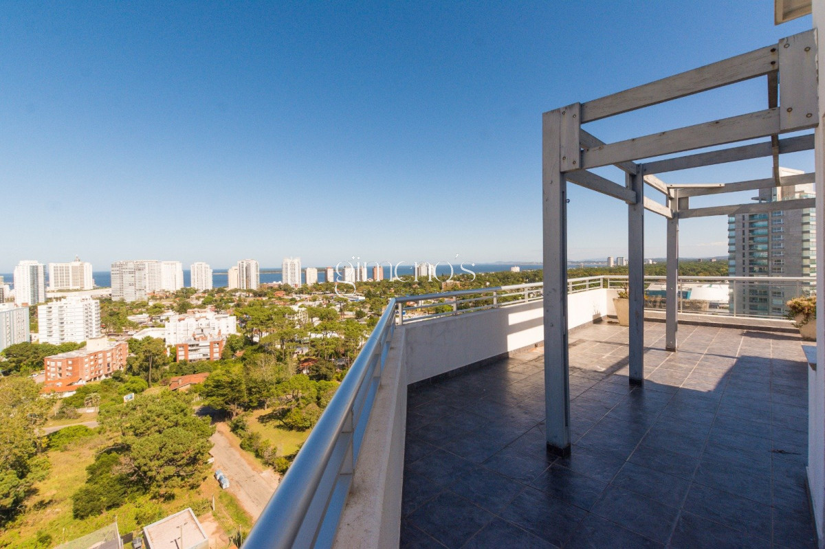 Apartamento ID.168 - Alquiler Penthouse sobre Roosevelt 2 dormitorios parrillero