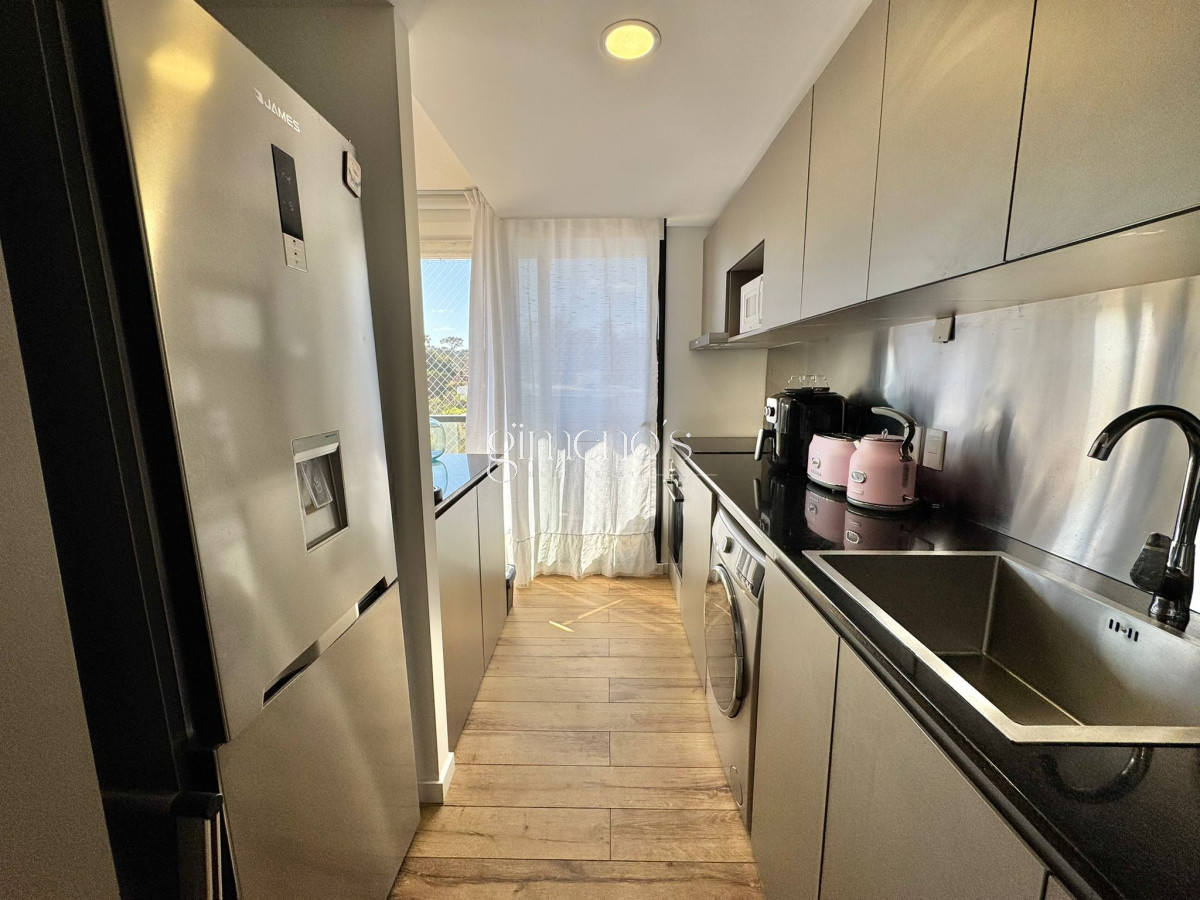 Apartamento ID.167 - Venta apartamento 2 dormitorios en Playa Mansa, Punta del Este 
