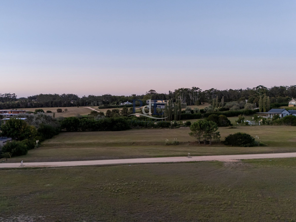 Terreno a la venta en Manantiales , Barrio Privado Laguna Estate - Imagen 11