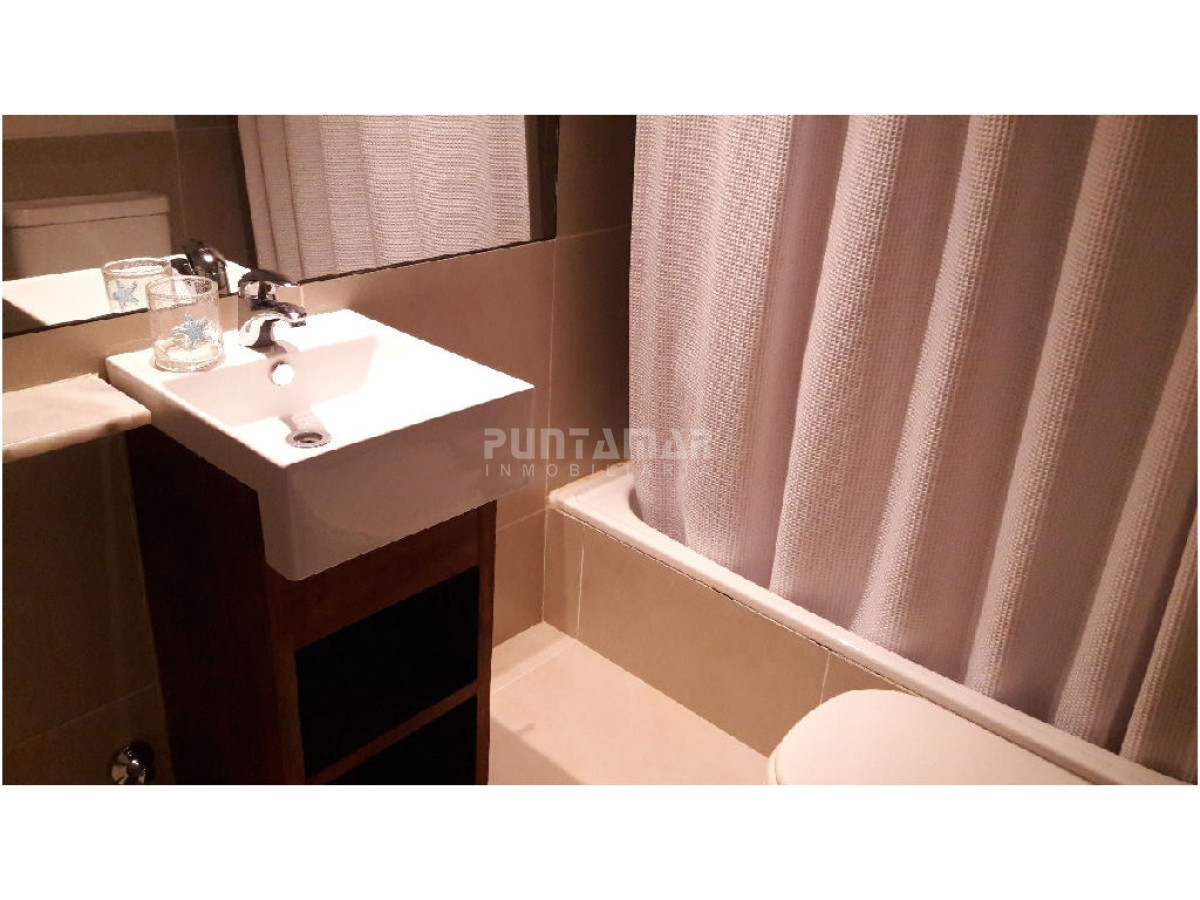 Apartamento ID.213402 - Alquiler apartamento en Manantiales 3 dormitorios 