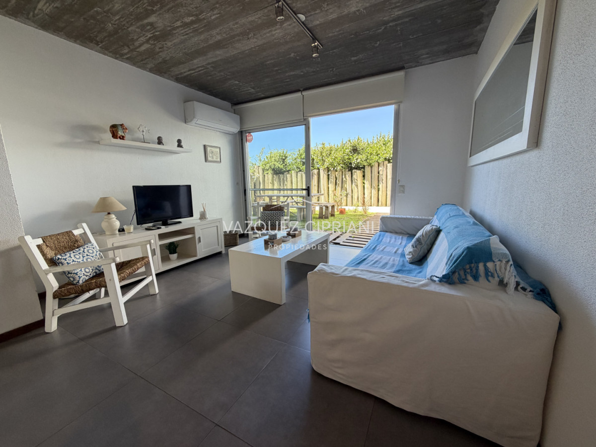 Apartamento ID.23 - Venta apartamento en Manantiales 3 dormitorios 