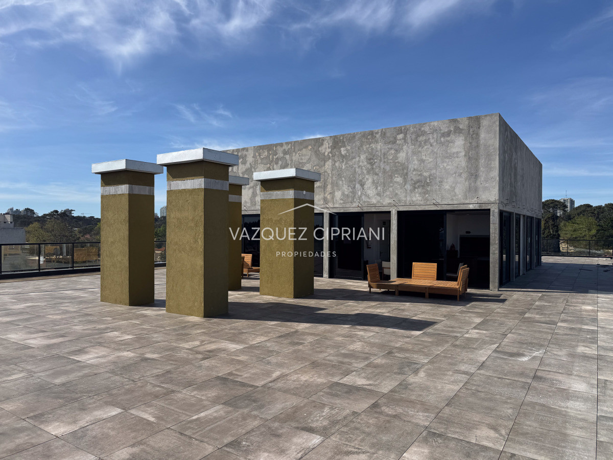 Apartamento ID.13 - Venta departamento de 2 dormitorios en Playa Mansa, Punta del Este 