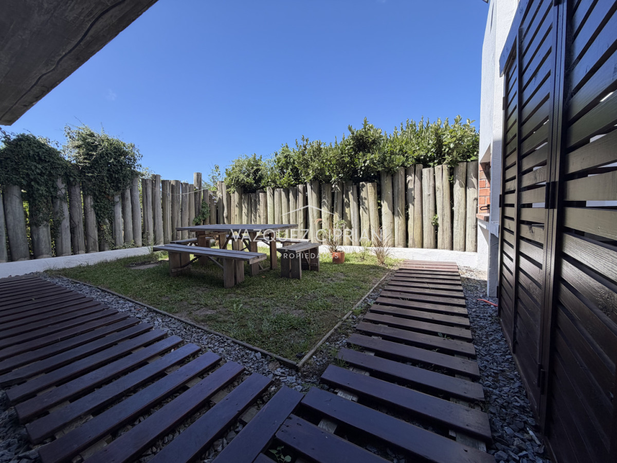 Apartamento ID.23 - Venta apartamento en Manantiales 3 dormitorios 