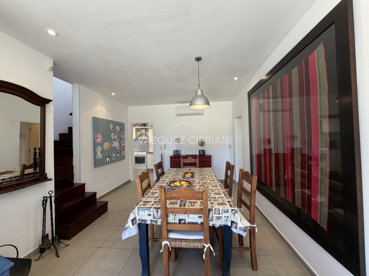 Casa ID.22 - En venta Casa de 3 dormitorios en Manantiales