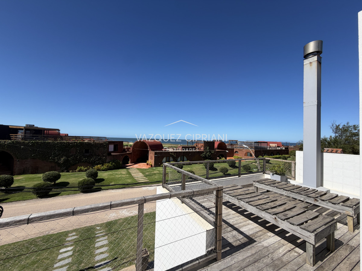 Casa ID.22 - En venta Casa de 3 dormitorios en Manantiales