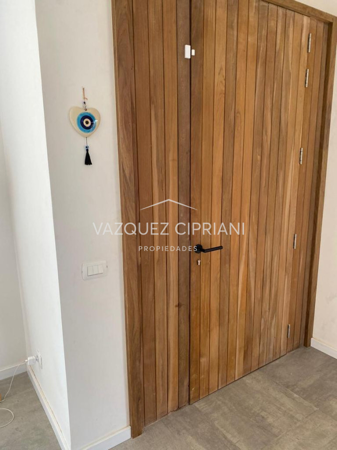 Casa ID.74 - Venta casa de 4 dormitorios en Manantiales 