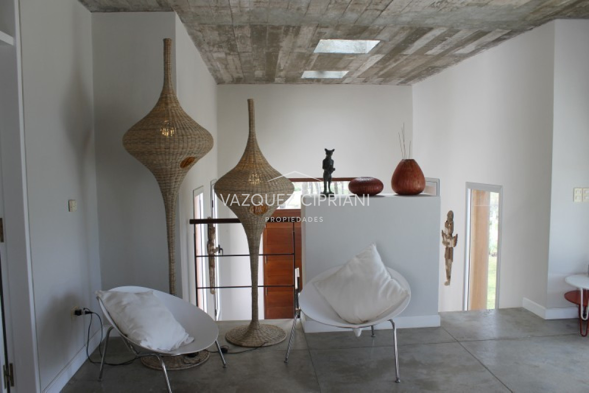 Casa ID.67 - Casa de 4 dormitorios y servicio en Laguna Blanca, alquiler de temporada