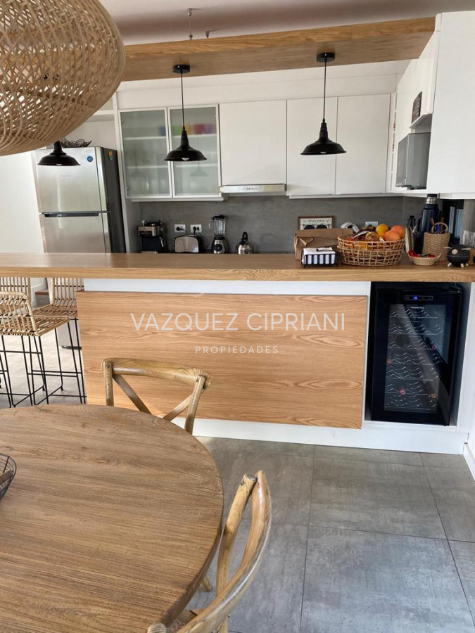 Casa ID.74 - Venta casa de 4 dormitorios en Manantiales 