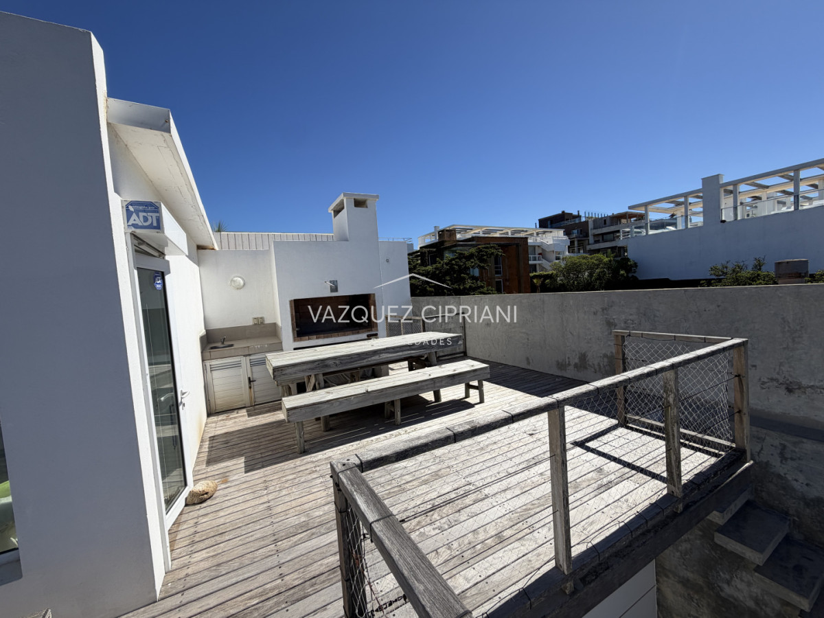 Casa ID.22 - En venta Casa de 3 dormitorios en Manantiales