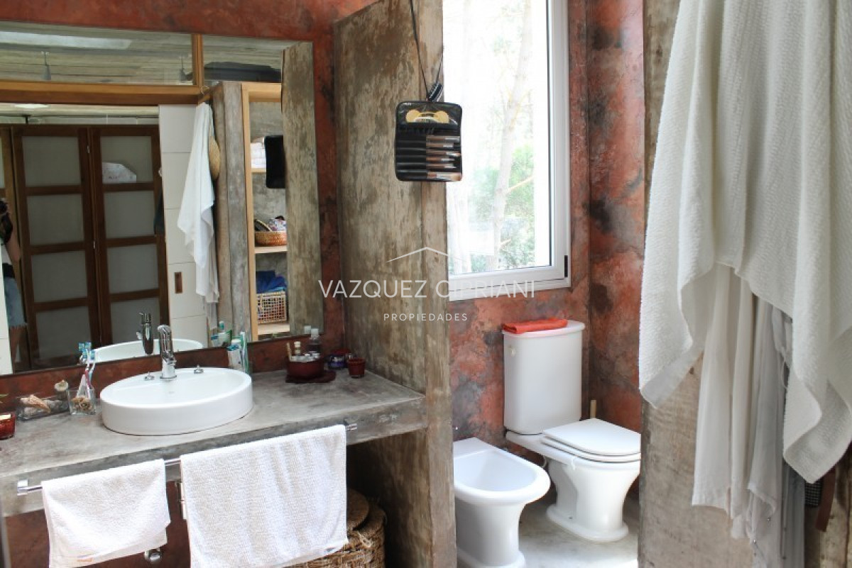 Casa ID.67 - Casa de 4 dormitorios y servicio en Laguna Blanca, alquiler de temporada
