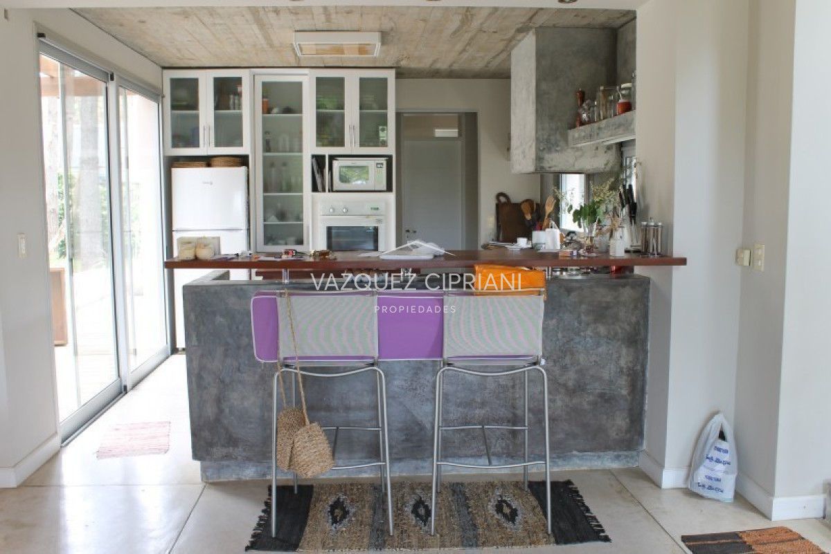 Casa ID.67 - Casa de 4 dormitorios y servicio en Laguna Blanca, alquiler de temporada