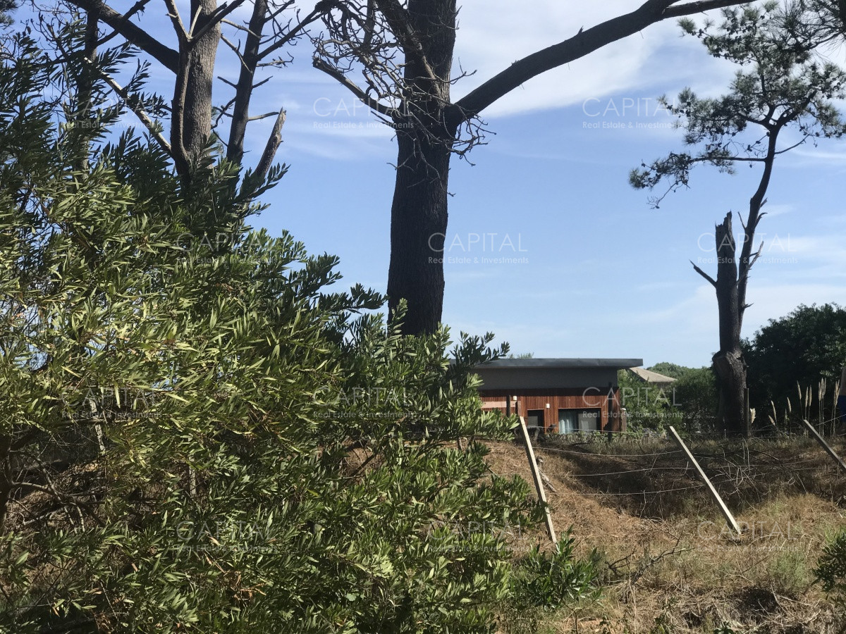 Terreno ID.39889 - Venta terreno esquinero en Manantiales 