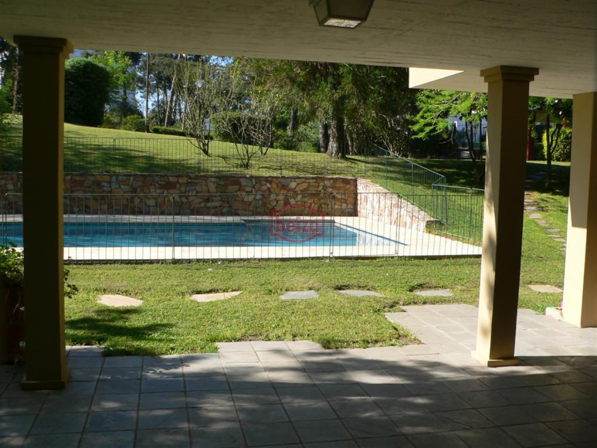 Casa ID.164507 - Venta casa en Playa Mansa 3 dormitorios 
