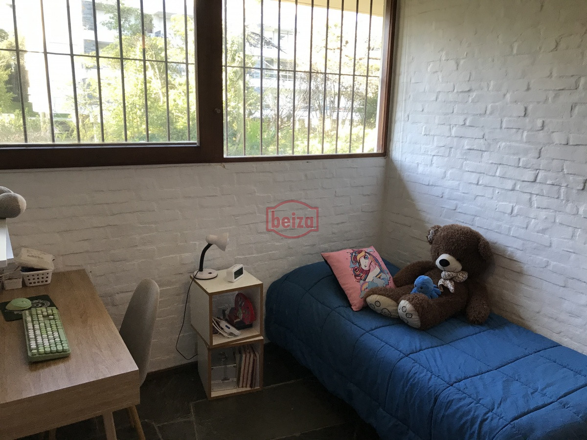 Casa ID.164507 - Venta casa en Playa Mansa 3 dormitorios 