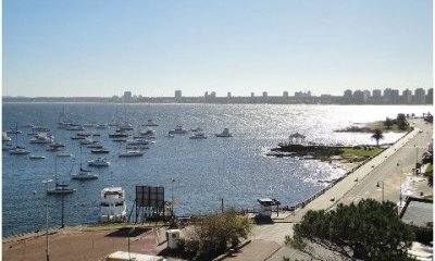 Apartamento a la venta  6 dormitorios en el Puerto de Punta del Este,  Peninsula